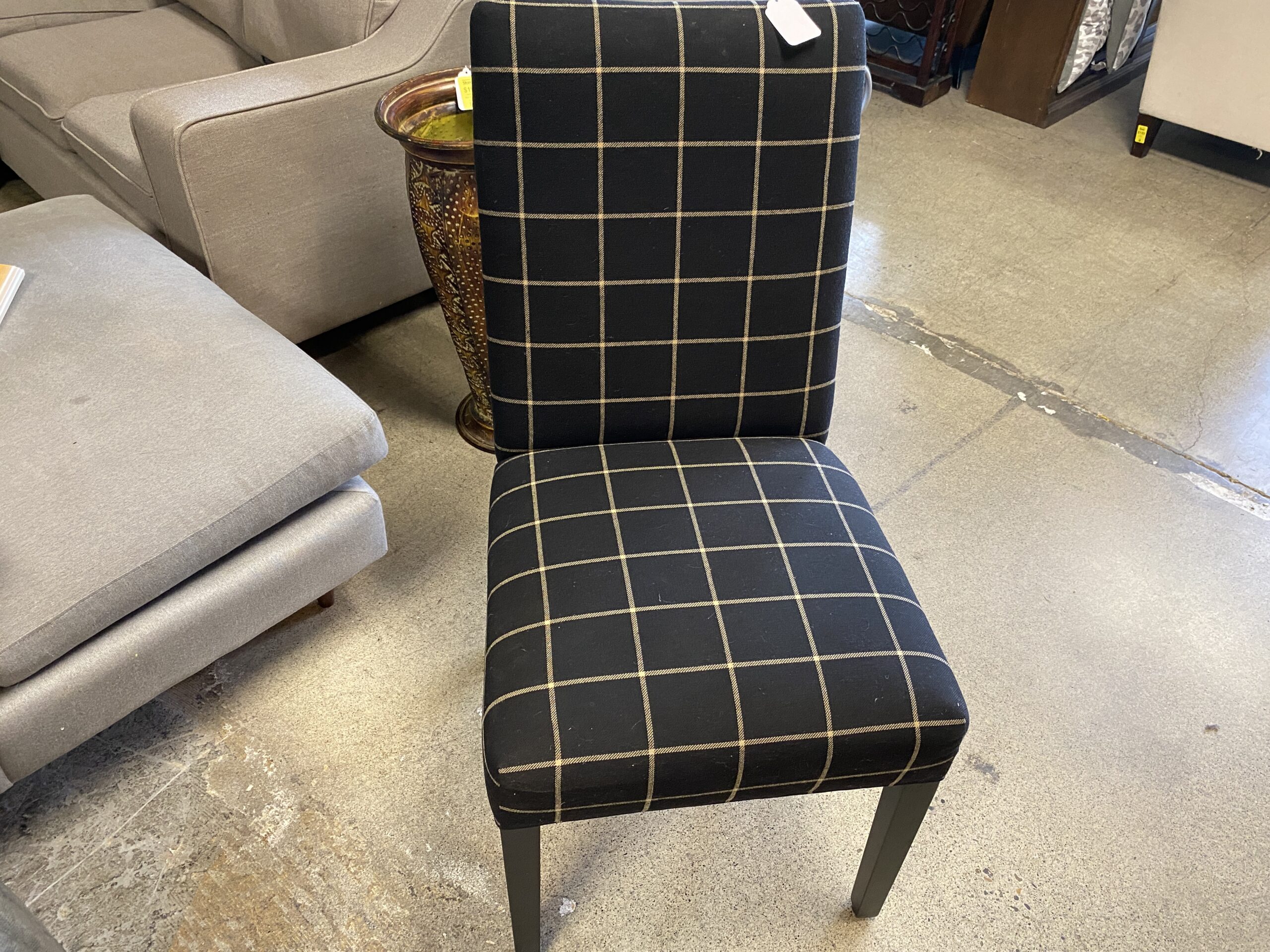 ETHAN ALLEN Square Pattern Dining Chair