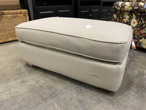 NEW! LA-Z-BOY Sandy Paxton Ottoman with Low Wooden Legs