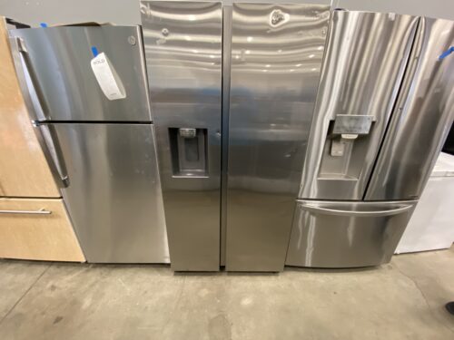 SAMSUNG Stainless Steel Side by Side Fridge Model #RS22T5201SR