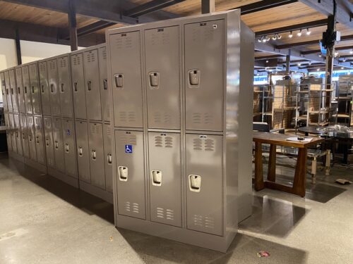 ARTMETAL 2-Tier 6-Door Metal Lockers