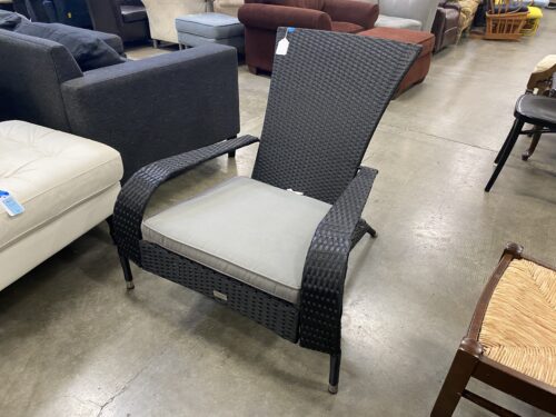 BALKENE HOME Black Faux Wicker Laid Back Patio Chair