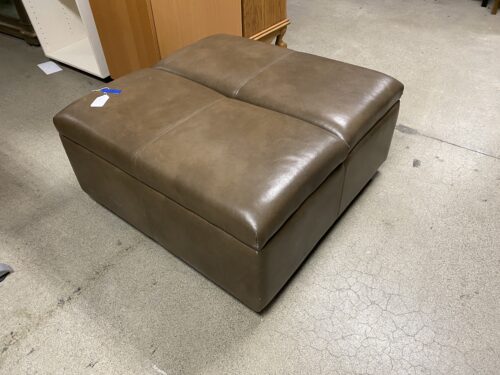 CASCADIA Leather Split Compartment Rolling Ottoman