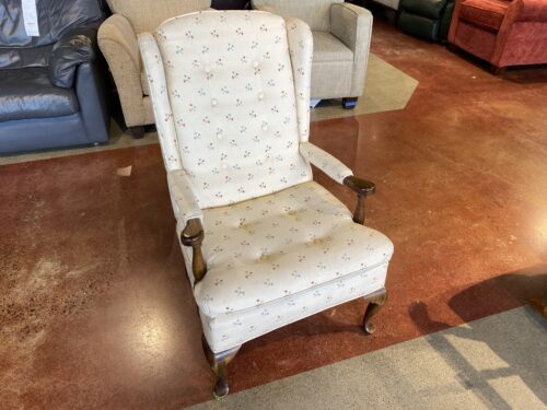Cottagecore Floral Armchair with Wood Legs