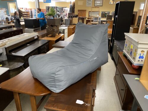 Grey Soft Curved Cushion Chair with Pouch