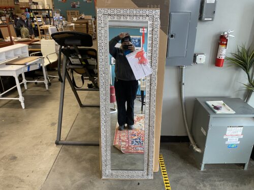 NEW! ABBYSON Melania Wall Mirror
