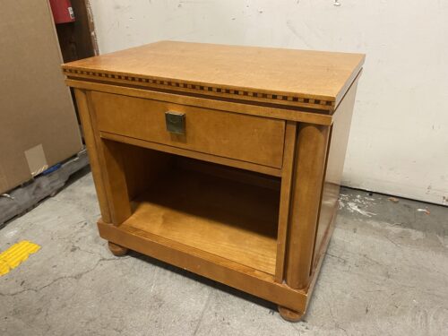 HICKORY WHITE Biedermeier Mid-Century Single Drawer Nightstand