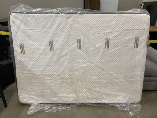 NOVAFORM NEW! 8" Gel Foam Queen Mattress