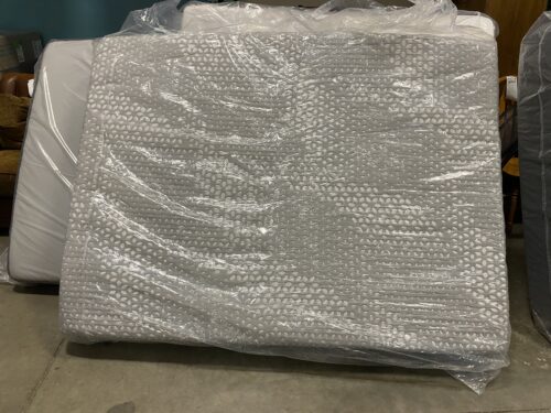 SEALLY NEW! PosturePedic Hybrid Queen Mattress
