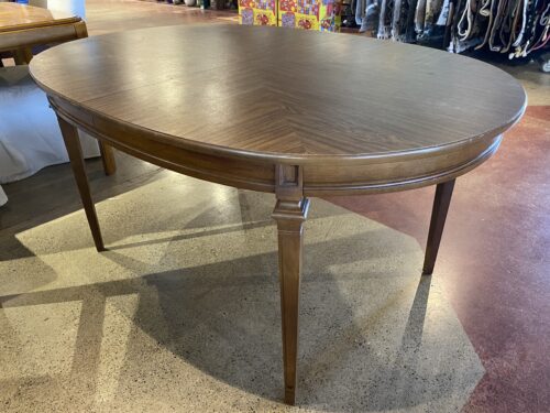 Oval Dining Room Table w/ Square Tapered Legs