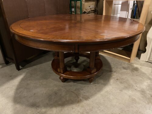 Round 5-Leg Pedestal Dining Table