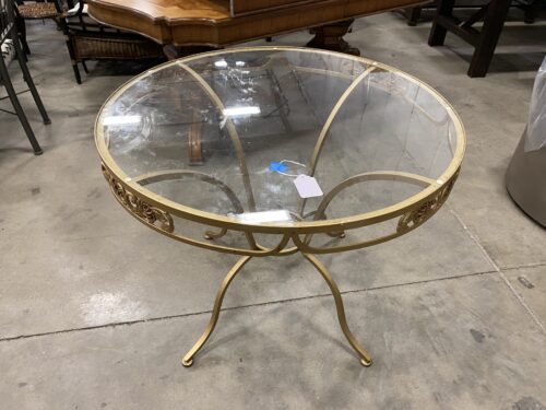 Dainty Golden Circle Dining Table with Carved Roses
