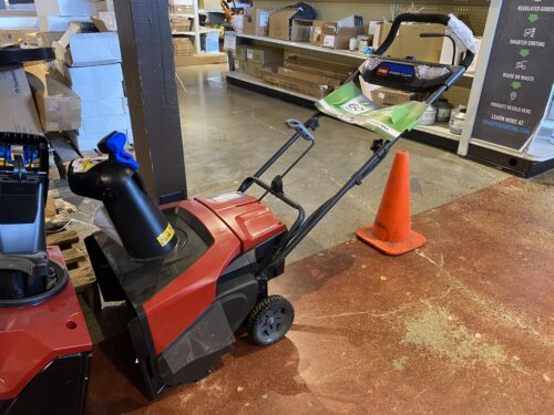 TORO Power Clear Snow Blower e21 Model #39901
