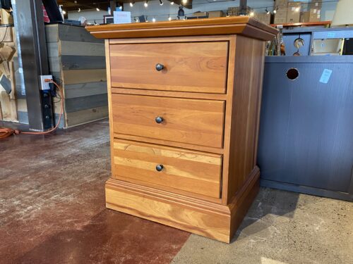 Cabin Vibe 3-Drawer Nighstand