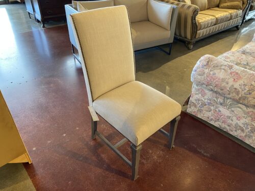 FORYU FURNISHINGS Parsons Chair with Nail Trim