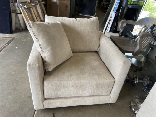 CRATE AND BARREL White Rectangular Armchair