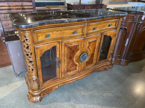 MICHAEL AMINI Sideboard