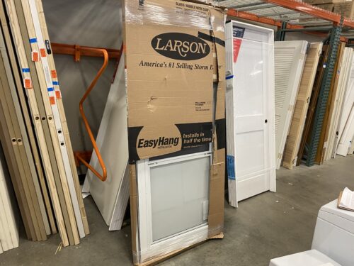 LARSON New in box! Midview White Storm Door