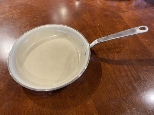 MADE IN 10" Pan
