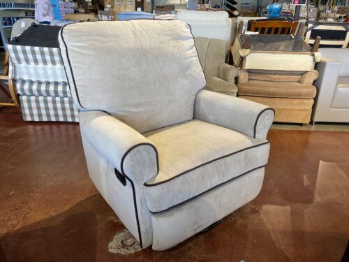 Swiveling Plush Manual Recliner w/ Welt Trim