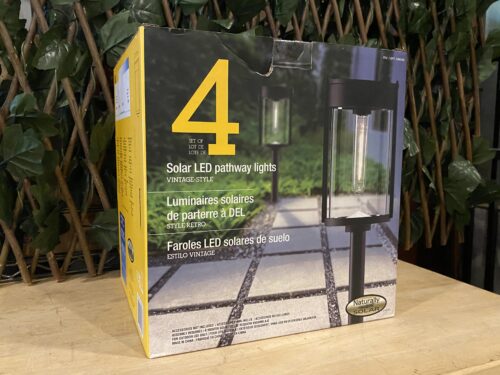 NEW 4 Pack Solar LED Pathway Light Set