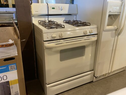 KENMORE White  4-Burner Gas Stove