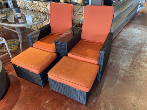 Outdoor Double Chair with Glass Console