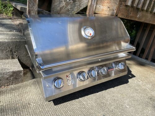 LION 4 Burner 32" Built in Gas Grill Model #L75000