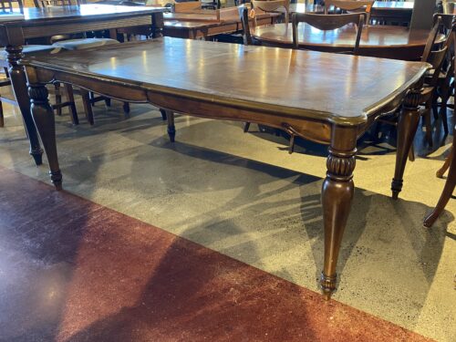 MASTER DESIGNS Refined Dark Wood Dining Table