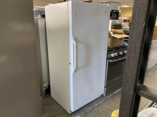 AMANA Deep Freeze Freezer Model #ESUF17JW