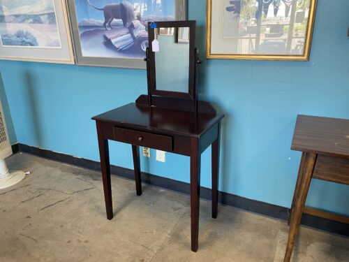Simple and Sweet Dark Wood Vanity Desk
