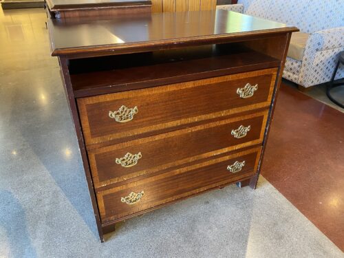 AMERICAN OF MARTINSVILLE Three Drawer Dresser with Cubby