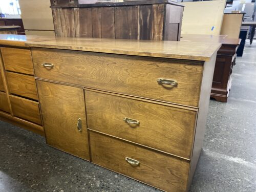 Light Wood 3 Drawer Dresser with Cabinet