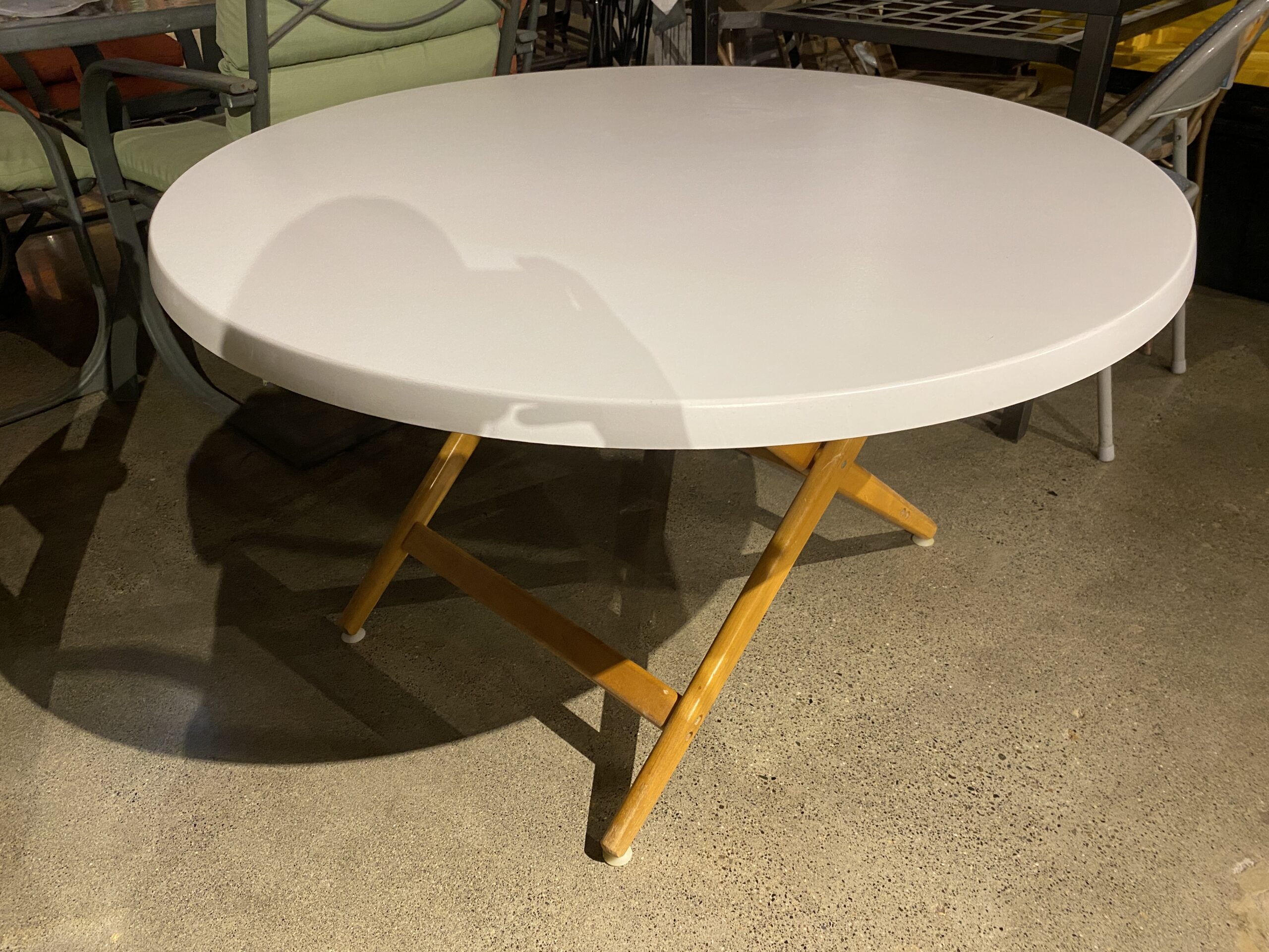 Round White Top Table with Collapsible Legs