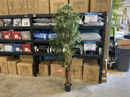 Star Leaf Standing Faux Shrub