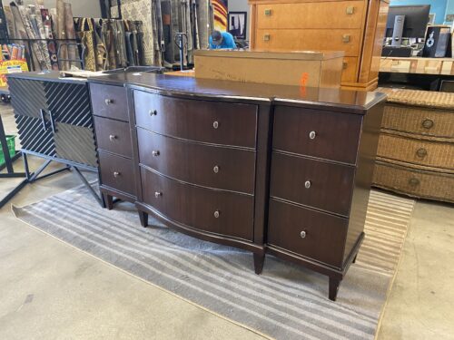 BERNHARDT Russet Toned Convex Fronted 9 Drawer Dresser