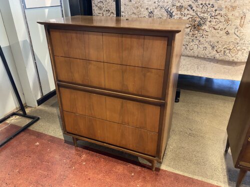 BALLMAN-CUMMINGS Mid-Century Modern Vintage Four Drawer Tall Boy Dresser