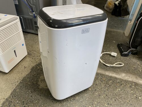 BLACK & DECKER Portable AC Unit  Model #BPP10WTB