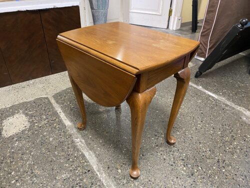 Curved Leg Drop Leaf Side Table