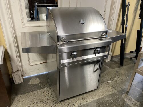 ARTISAN USA Barbecue Grill Model #AAE 26C LP