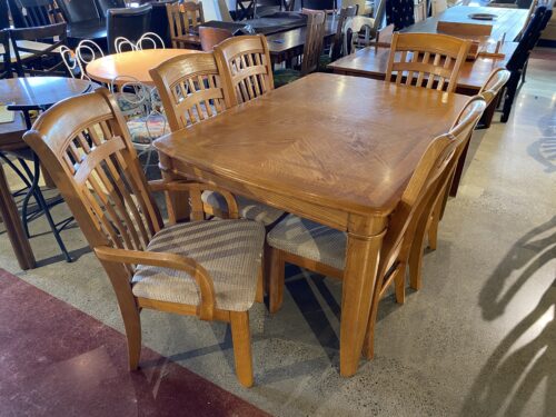 Oak Dining Table with 6 Ladder Back Chairs and Additional Leaf