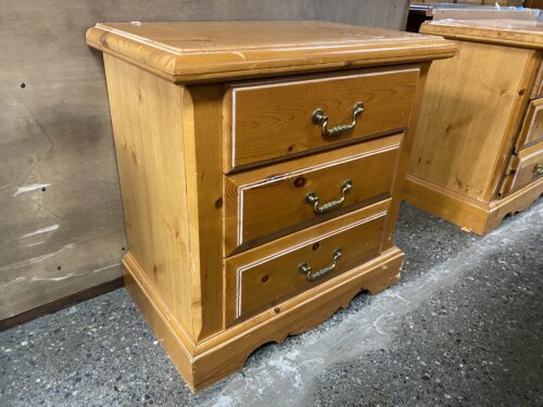 WILD ROSE Wooden 3 Drawer Nightstand