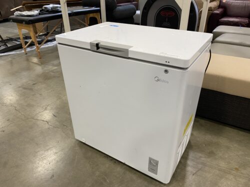 MIDEA 7.0 CUFT Chest Freezer Model# MRC07M5AWW