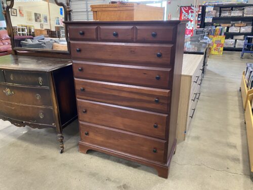 VAUGHAN BASSETT Cherry Wood Heritage 5 Drawer Tallboy Dresser