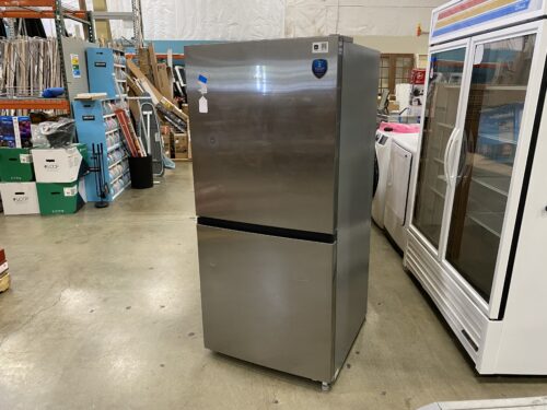 MIDEA Convertible Refrigeration Unit Model #MRU21C7BST