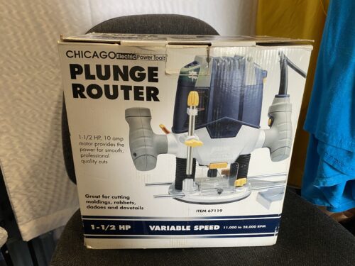 CHICAGO ELECTRIC 1.5 HP Plunge Router