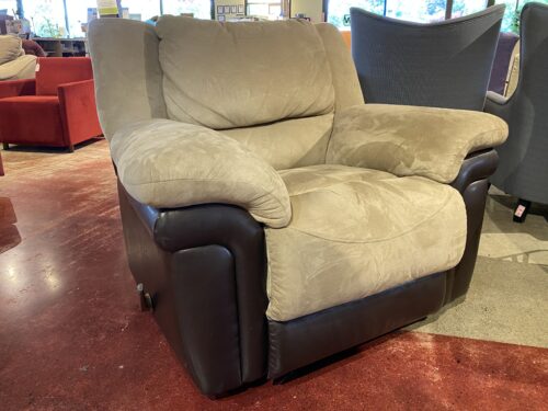 Big & Tall 2-Tone Manual Recliner Armchair