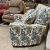 LA-Z-BOY Peacock Feather Circular Lean-Back Recliner