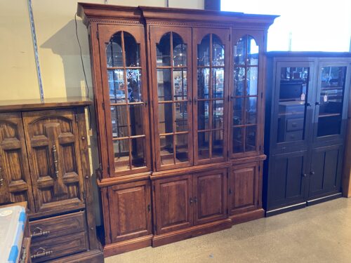 Traditional Wood China Cabinet with Arched Glass Doors