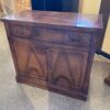 BROYHILL FURNITURE Heritage Style Traditional Cabinet