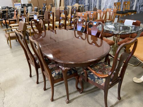 Cherry Wood Dining Table with Set of 6 Floral Chairs